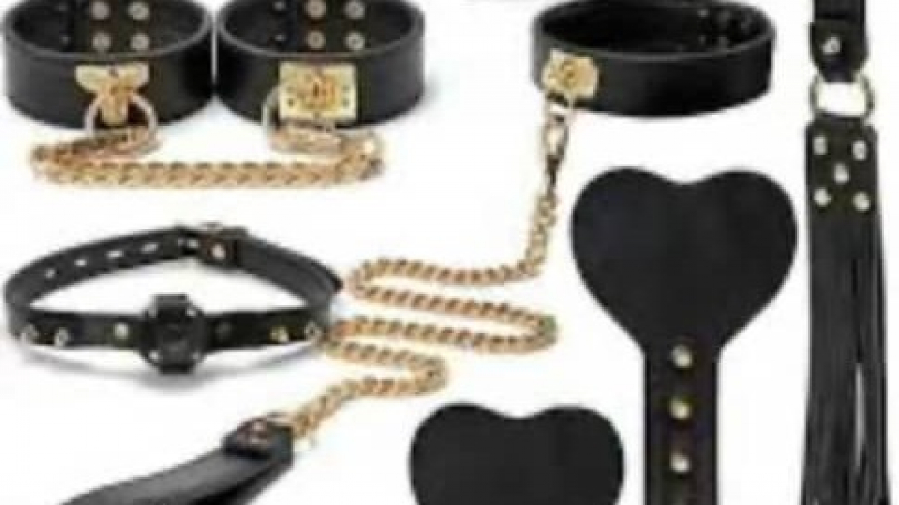 الأدوات الجنسية السادية