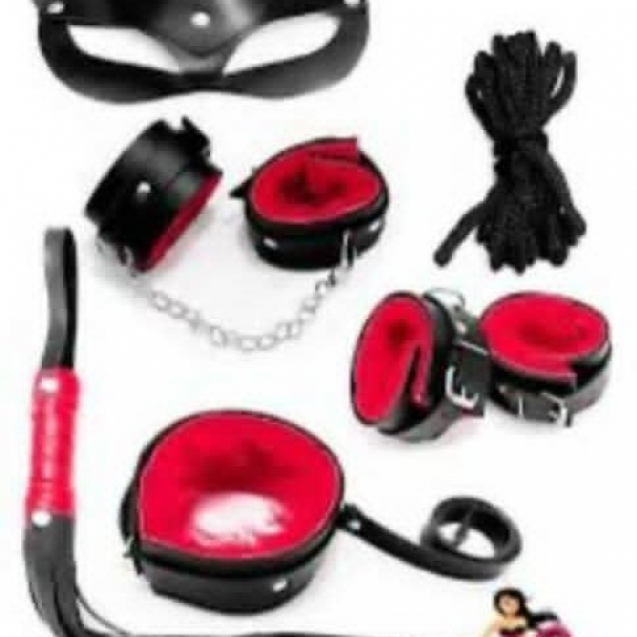 ما هي الأدوات الجنسية